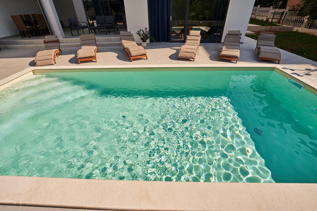 Villa Martin Noel بوريتش المظهر الخارجي الصورة